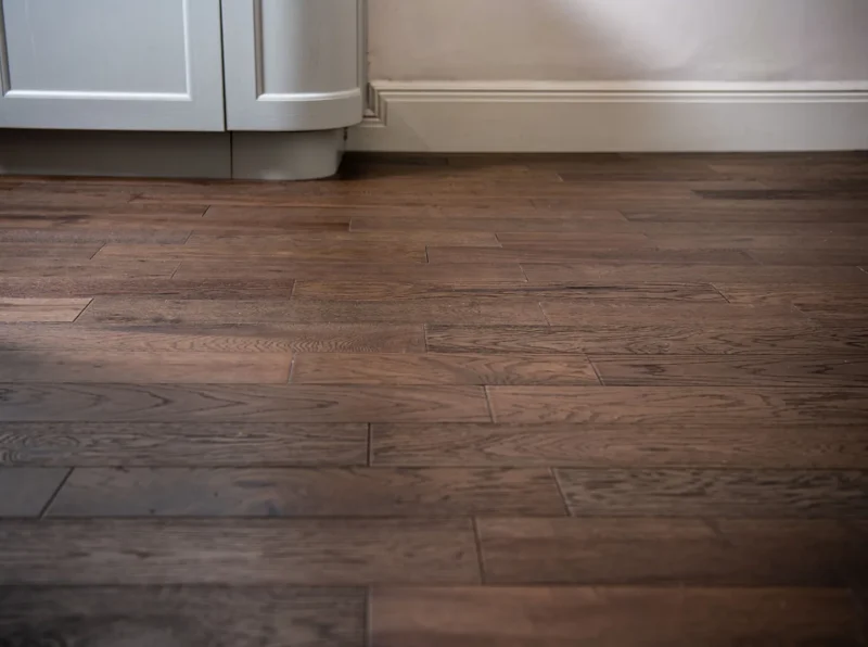 125 Black Washed Brushed & Lacquered - Richmond